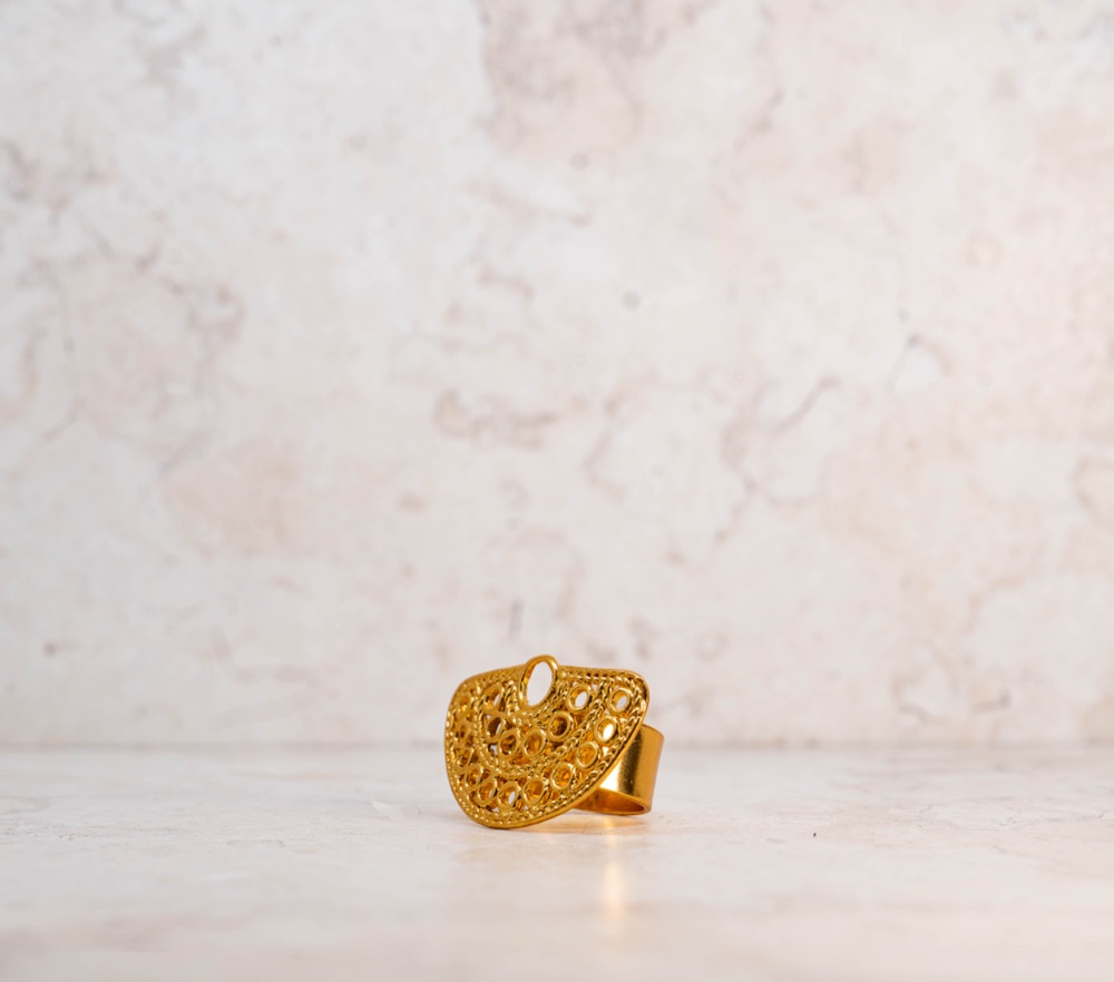 Anillo Dorado · Nariguera — detalle