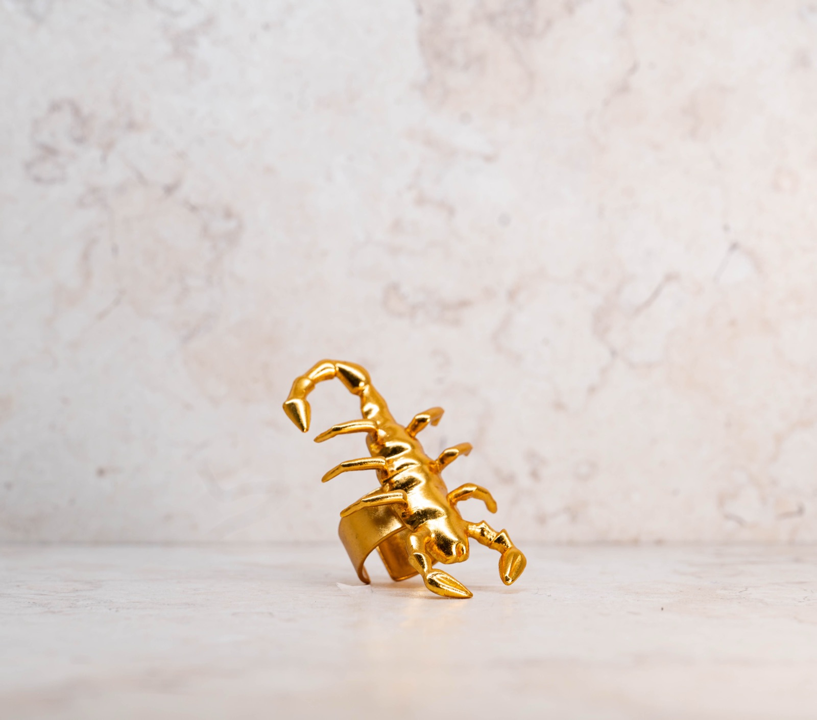Anillo Escorpión