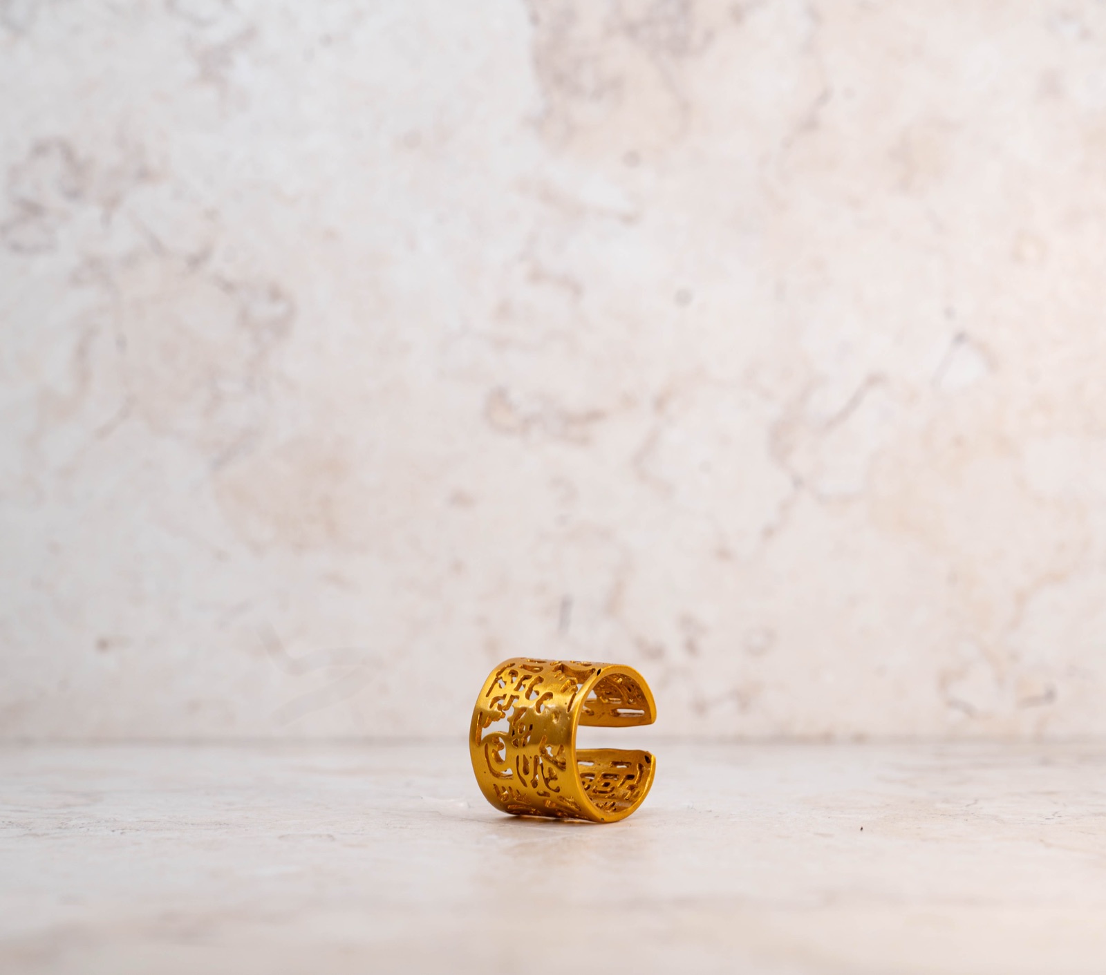 Anillo Labrado