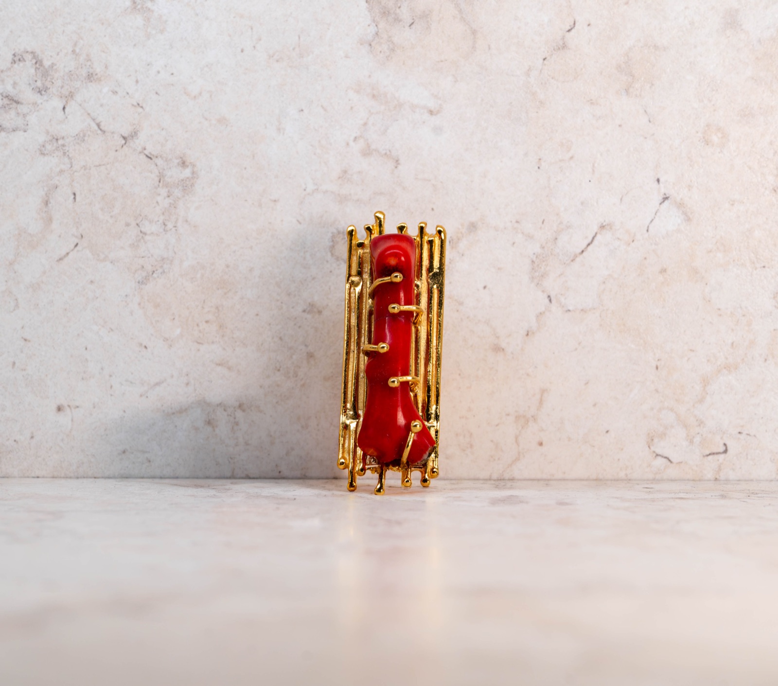 Estera Coral Ring — detalle