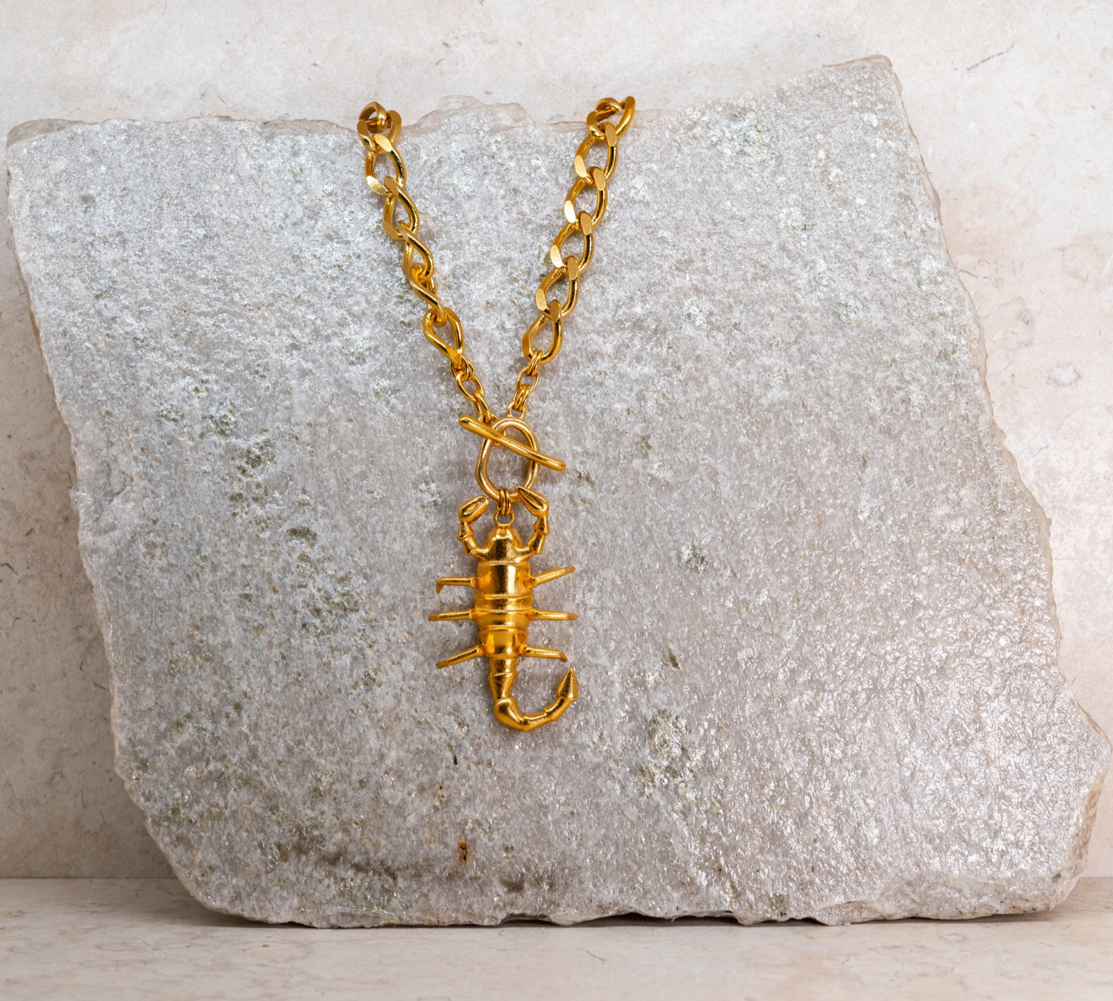 Collar Escorpion