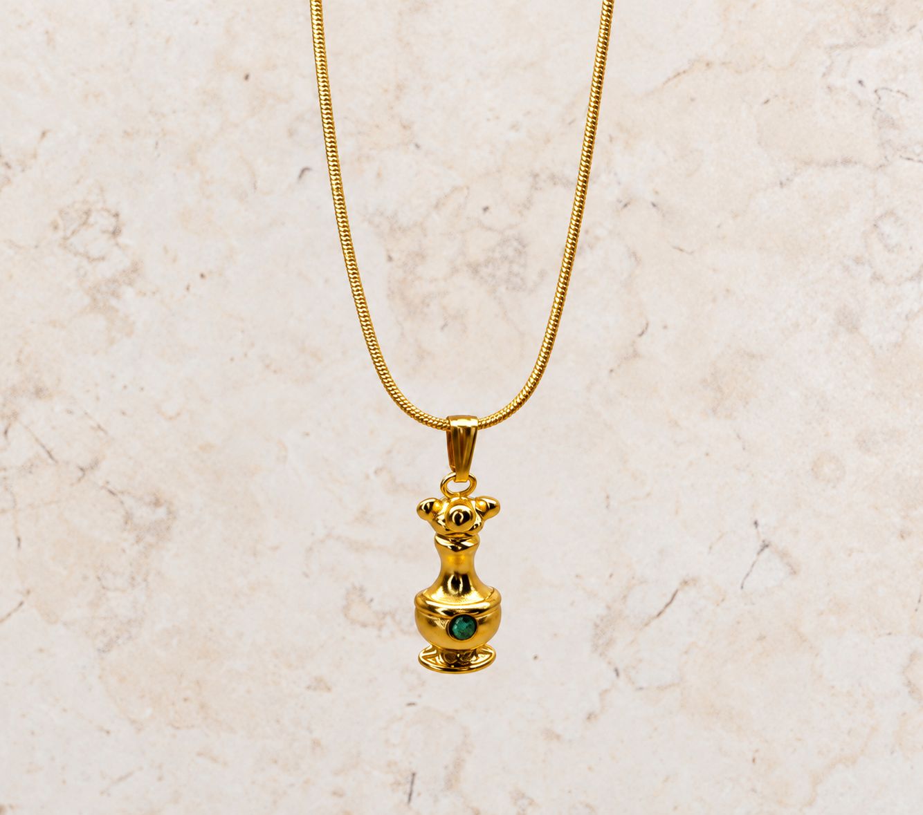 Poporo Raw Emerald Chain